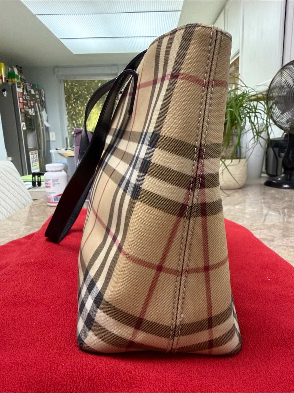 Burberry Beige Check Tote with Black Leather Handles - Picture 4 of 6